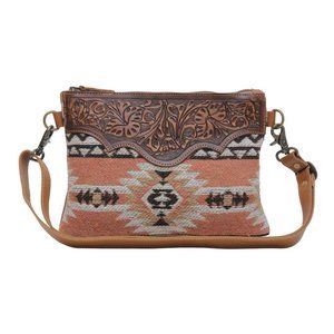 Canvas and leather shoulder bag